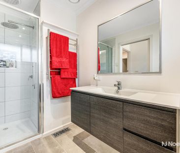 5/7 Lake Ave , MITCHAM - Photo 5