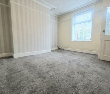 Emscote Grove - Photo 2