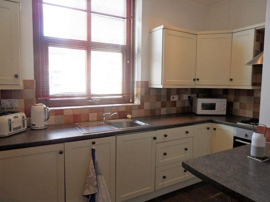 2 bedroom cottage to rent - Photo 1