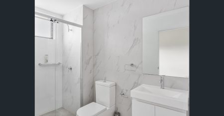 Sleek & Stylish 3-Bedroom Apartment - Photo 4