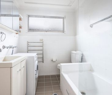 Perfectly Positioned - Photo 5