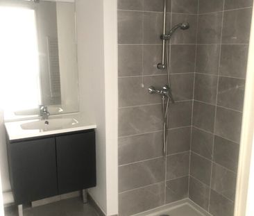 Location Appartement 2 pièces 48m² ARLES 13200 - Photo 3