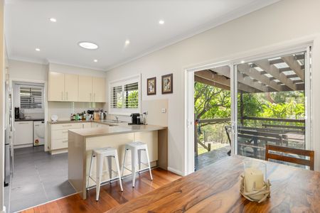 11 Belarada Close, Bangor NSW 2234 - House For Rent | Domain - Photo 4