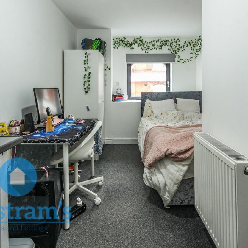 1 bed Studio for Rent - Photo 1