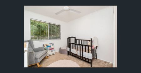 Lovely 3 bedroom home with 2 x Air-conditioners - Photo 4