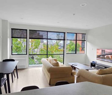 City Centre - 2 Bedroom, 1 bathroom - plus carpark - Photo 1