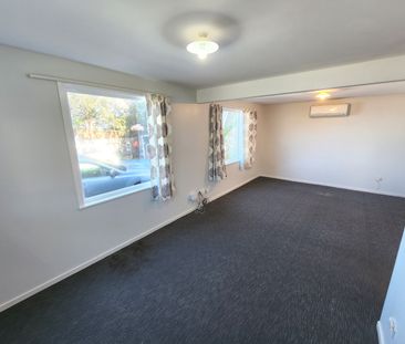 Owhiro Bay Living! - Photo 6