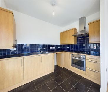 2 bedroom apartment to rent - Photo 2