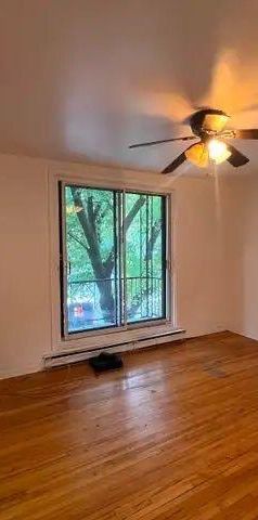 5½ rénové à Montréal-Est - 3 chambres - 1 365 $/mois - Photo 1
