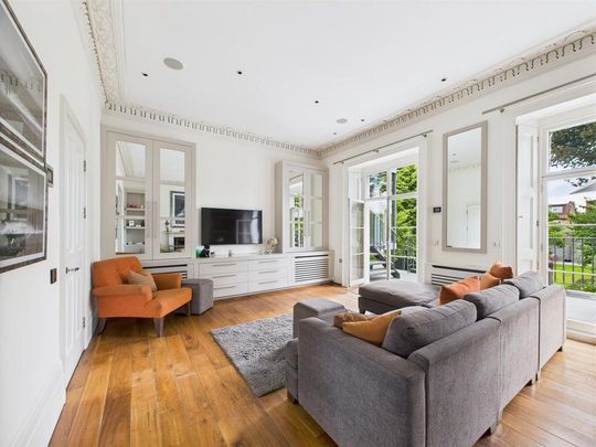 5 bedroom house to rent - Photo 1