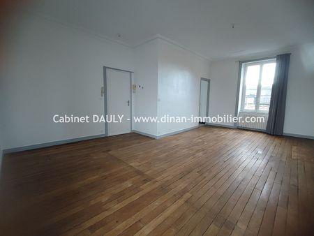 Location Appartement 4 pièces 113m² DINAN 22100 - Photo 4