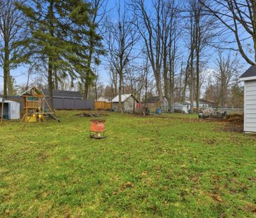 For Lease - 749 Innisfil Beach Road, Innisfil, Ontario - Photo 6