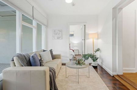 Solar Panels // Save on Power and Pet Friendly - Photo 3