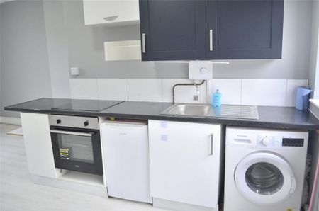 1 bedroom apartment to rent - Photo 5