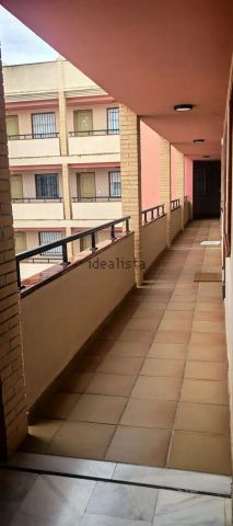 Alquiler de piso en Calle Molino De Viento, 5 - Photo 4