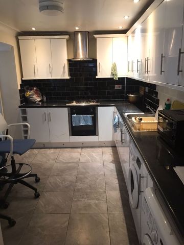 Room in a Shared House, Kimberley Avenue, SE15 - Photo 3