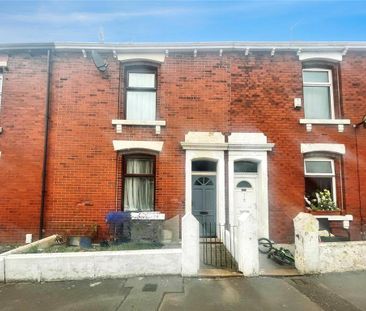3 bedroom terraced house to rent - Photo 2