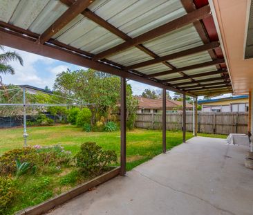40A Ashmole Road, Redcliffe QLD 4020 - House For Rent - $610 | Domain - Photo 1