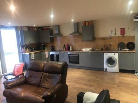 1 bedroom flat to rent - Photo 5