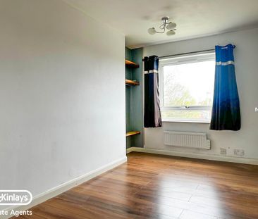 2 BEDROOM FLAT IN TAUNTON - Photo 6
