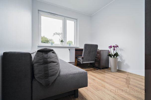 Dla grupy studentów | 3 niezależne pokoje + balkon - Zdjęcie 1