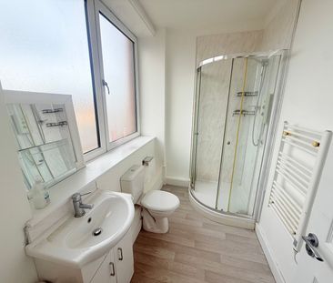 Newton Road, Yeovil, Somerset - Photo 5