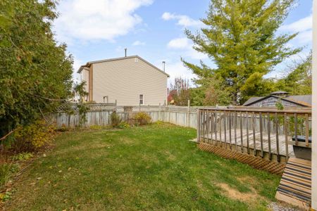 For Lease - 1 Berkshire Way, Barrhaven, Ontario - Photo 3