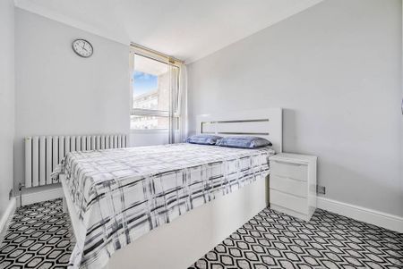 3 bedroom flat to rent - Photo 3