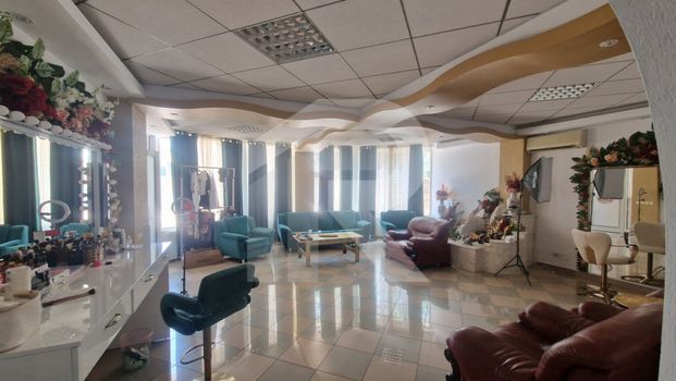 Vila individuala , B-dul Pieptanari, acceptam si cazre munci - Fotografie 1