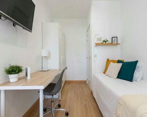 Calle de San Lorenzo, Madrid, Community of Madrid 28004 - Foto 1