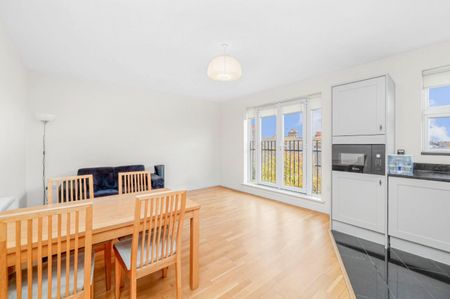 1 bedroom Flat To Let Total Size: 580 SQ FT - Photo 2