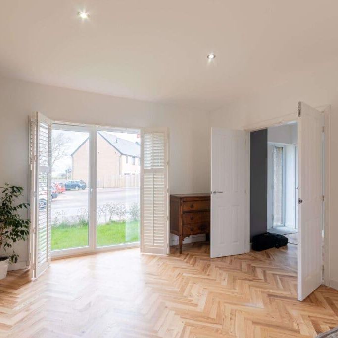 5 bedroom detached house to rent - Photo 1