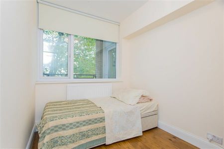 3 Bedroom Flat To Let - Photo 4