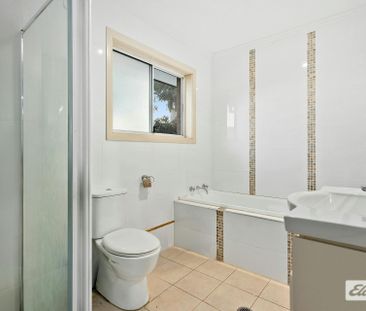 22b Rowland Avenue - Photo 5