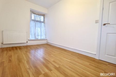 3 bedroom terraced house to rent - Photo 3