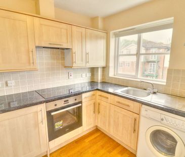 2 bedroom flat to rent - Photo 4