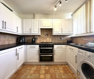 Kingshurst Way, Birmingham, B37 - Photo 2