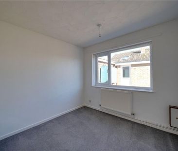 3 bedroom bungalow to rent - Photo 3
