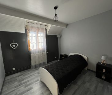 Location Maison 5 pièces 142m² HUISSEAU SUR MAUVES 45130 - Photo 5