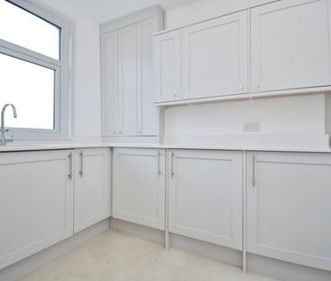 Flat to rent - Hatherley Road, Sidcup, DA14 - Photo 6