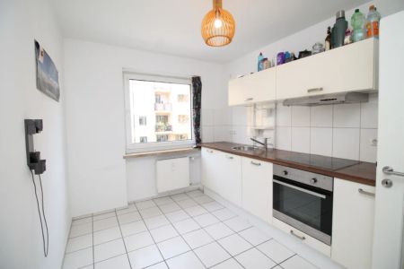 Schöne 2-Zimmerwohnung mit Loggia - Foto 4