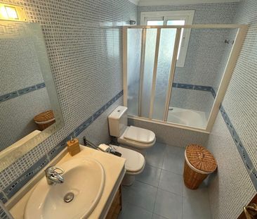 Atico en alquiler en Malaga - Photo 1