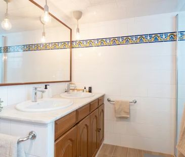 Carrer del Comte d'Urgell, Barcelona, Catalonia 08011 - Photo 6