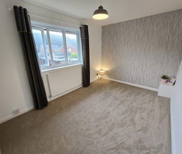 2 bedroom semi-detached house to rent - Photo 5