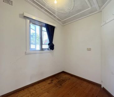 112 Willison Road, Carlton. - Photo 4