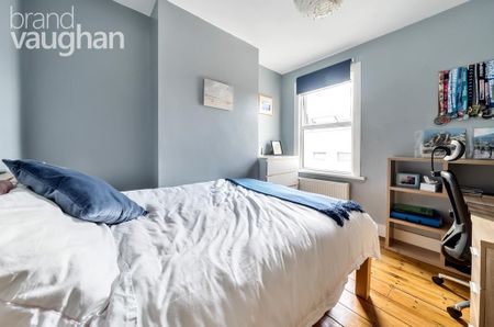 2 bedroom terraced house to rent - Photo 3