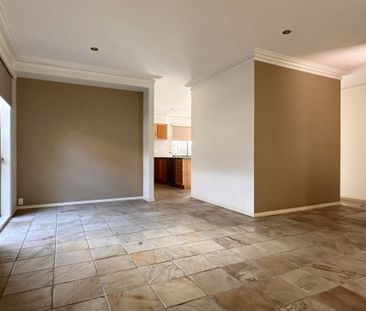 1 Park View Dr, Carnegie - Photo 5