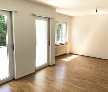 Eine 3½-Zimmerwohnung mit Balkon im ruhigen Lindenquartier - Photo 3