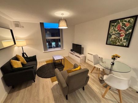 Cross Street , - Photo 3