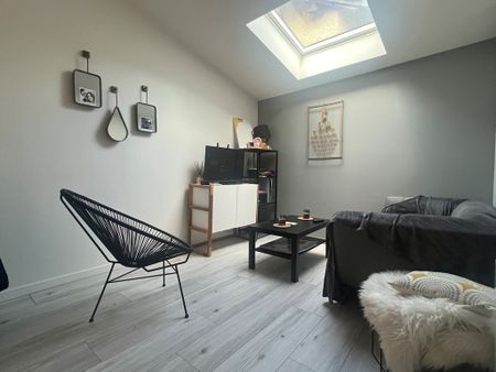 Location Appartement 2 pièces 46m² DARDILLY 69570 - Photo 2